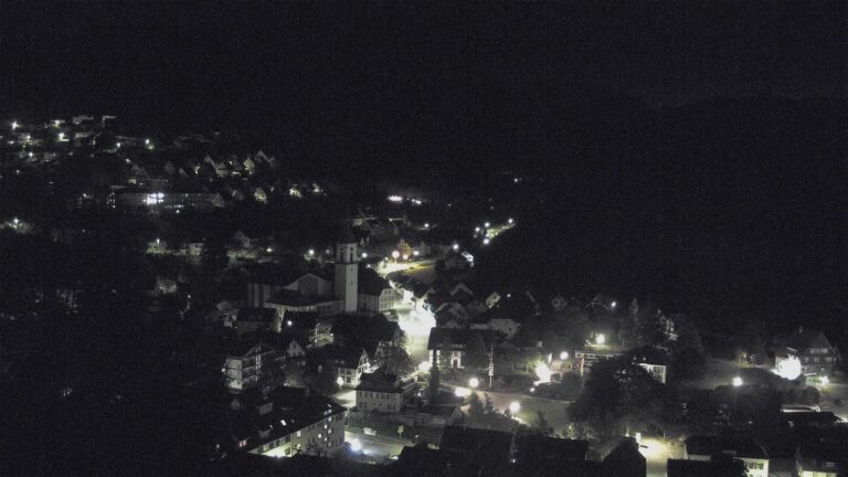 Dieses Bild zeigt eine Webcam-Aufnahme von Ottenhöfen, aufgenommen am Dienstag, den 19.05.2026 um 04:00 Uhr