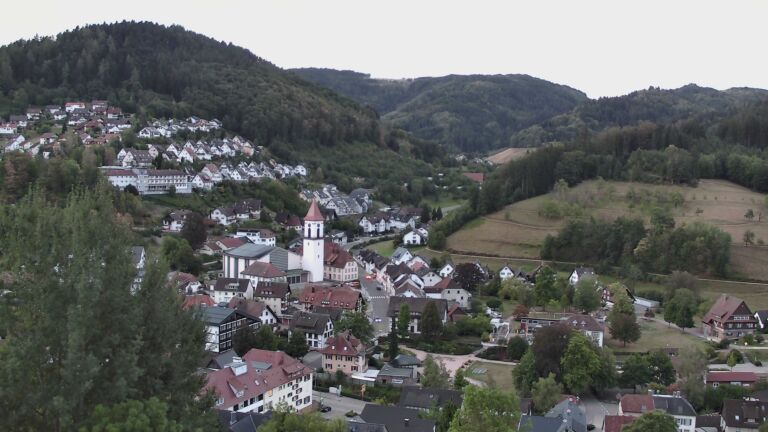 Dieses Bild zeigt eine Webcam-Aufnahme von Ottenhöfen, aufgenommen am Samstag, den 29.08.2026 um 06:30 Uhr