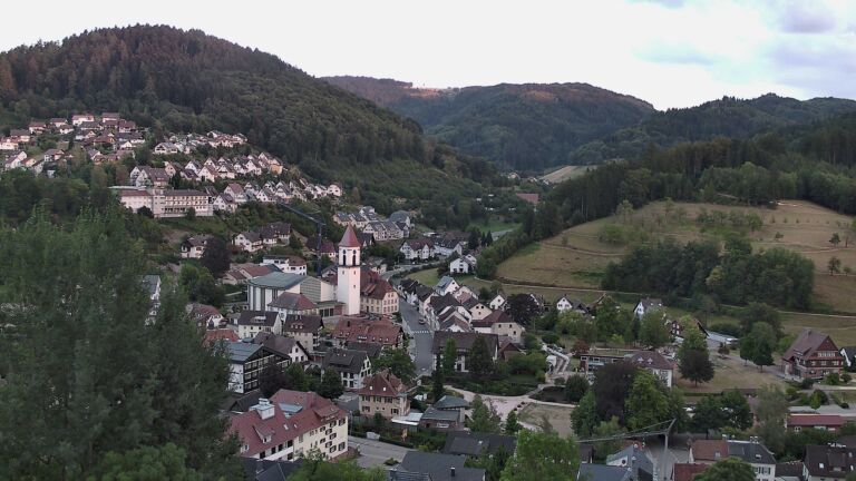 Dieses Bild zeigt eine Webcam-Aufnahme von Ottenhöfen, aufgenommen am Mittwoch, den 05.08.2026 um 20:40 Uhr