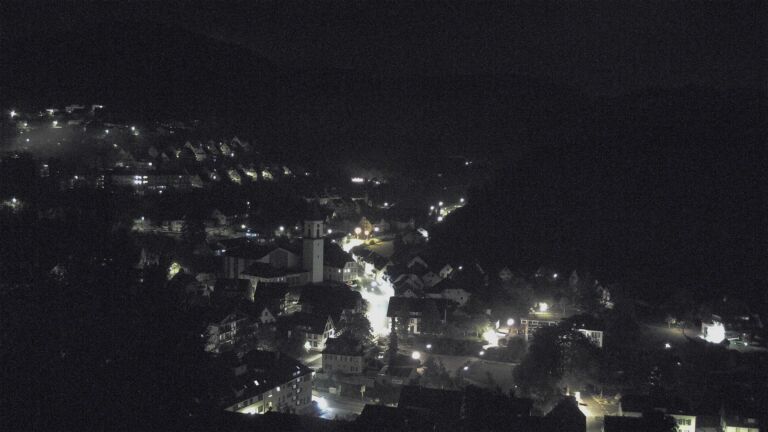 Dieses Bild zeigt eine Webcam-Aufnahme von Ottenhöfen, aufgenommen am Montag, den 05.10.2026 um 00:00 Uhr