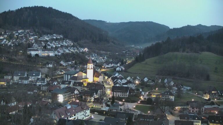 Dieses Bild zeigt eine Webcam-Aufnahme von Ottenhöfen, aufgenommen am Freitag, den 06.03.2026 um 18:40 Uhr