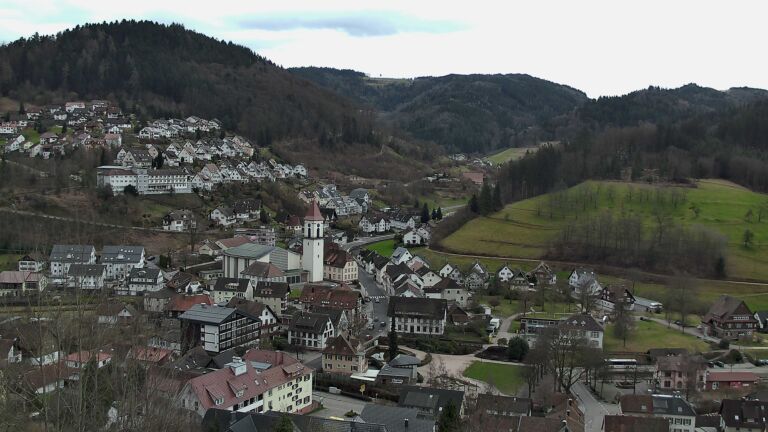 Dieses Bild zeigt eine Webcam-Aufnahme von Ottenhöfen, aufgenommen am Montag, den 23.02.2026 um 15:50 Uhr