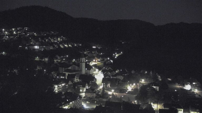 Dieses Bild zeigt eine Webcam-Aufnahme von Ottenhöfen, aufgenommen am Dienstag, den 07.07.2026 um 23:00 Uhr