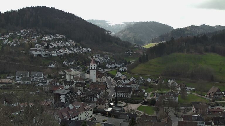 Dieses Bild zeigt eine Webcam-Aufnahme von Ottenhöfen, aufgenommen am Freitag, den 27.03.2026 um 10:30 Uhr