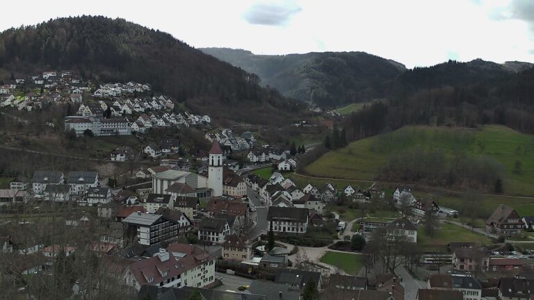 Dieses Bild zeigt eine Webcam-Aufnahme von Ottenhöfen, aufgenommen am Sonntag, den 01.03.2026 um 11:10 Uhr