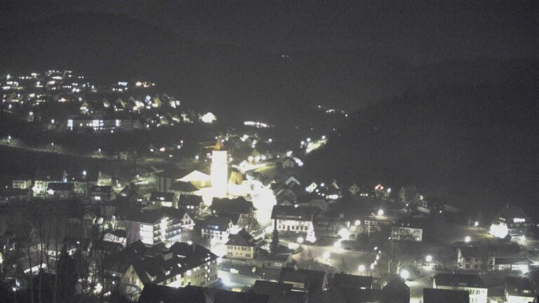 Dieses Bild zeigt eine Webcam-Aufnahme von Ottenhöfen, aufgenommen am Freitag, den 26.12.2025 um 20:50 Uhr