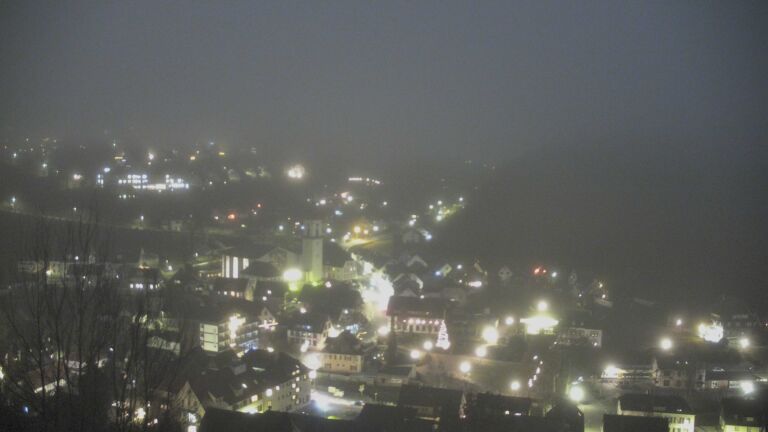 Dieses Bild zeigt eine Webcam-Aufnahme von Ottenhöfen, aufgenommen am Montag, den 22.12.2025 um 17:20 Uhr