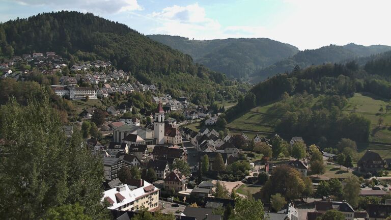 Dieses Bild zeigt eine Webcam-Aufnahme von Ottenhöfen, aufgenommen am Mittwoch, den 30.09.2026 um 15:00 Uhr