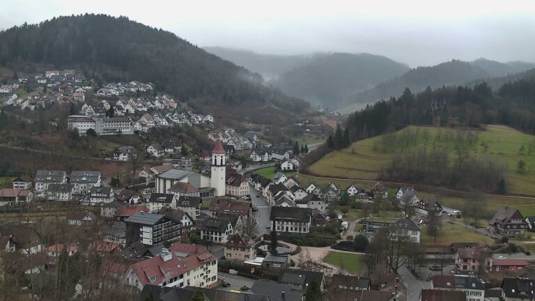 Dieses Bild zeigt eine Webcam-Aufnahme von Ottenhöfen, aufgenommen am Freitag, den 20.02.2026 um 17:10 Uhr