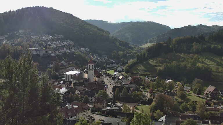 Dieses Bild zeigt eine Webcam-Aufnahme von Ottenhöfen, aufgenommen am Freitag, den 16.10.2026 um 11:00 Uhr