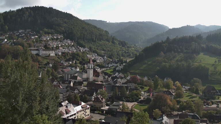 Dieses Bild zeigt eine Webcam-Aufnahme von Ottenhöfen, aufgenommen am Montag, den 19.10.2026 um 14:50 Uhr