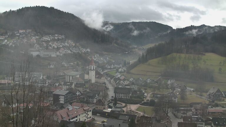 Dieses Bild zeigt eine Webcam-Aufnahme von Ottenhöfen, aufgenommen am Montag, den 02.02.2026 um 11:30 Uhr