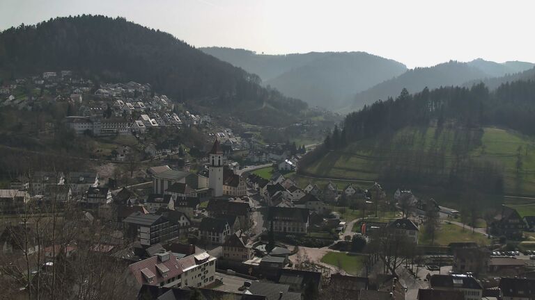 Dieses Bild zeigt eine Webcam-Aufnahme von Ottenhöfen, aufgenommen am Samstag, den 07.03.2026 um 13:00 Uhr