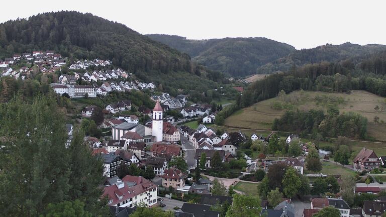 Dieses Bild zeigt eine Webcam-Aufnahme von Ottenhöfen, aufgenommen am Donnerstag, den 03.09.2026 um 06:50 Uhr