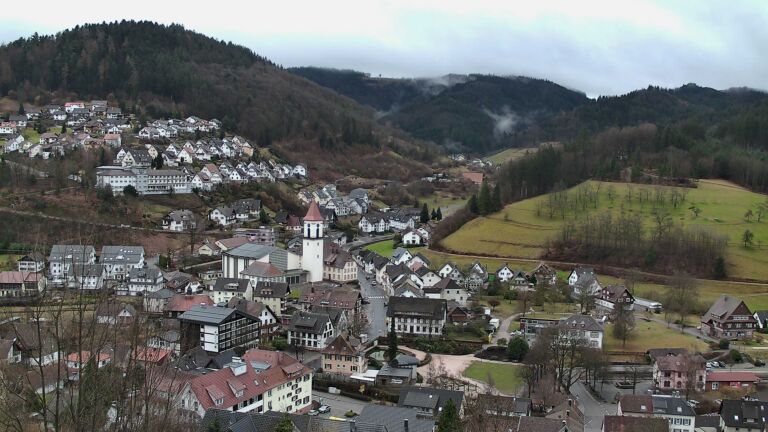 Dieses Bild zeigt eine Webcam-Aufnahme von Ottenhöfen, aufgenommen am Mittwoch, den 11.02.2026 um 10:30 Uhr