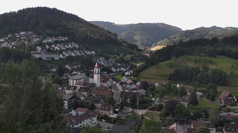 Dieses Bild zeigt eine Webcam-Aufnahme von Ottenhöfen, aufgenommen am Dienstag, den 30.06.2026 um 09:40 Uhr