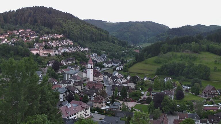 Dieses Bild zeigt eine Webcam-Aufnahme von Ottenhöfen, aufgenommen am Mittwoch, den 20.05.2026 um 20:40 Uhr