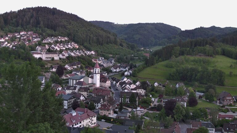 Dieses Bild zeigt eine Webcam-Aufnahme von Ottenhöfen, aufgenommen am Samstag, den 09.05.2026 um 20:50 Uhr