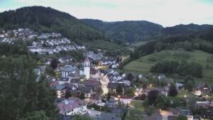Dieses Bild zeigt eine Webcam-Aufnahme von Ottenhöfen, aufgenommen am Dienstag, den 19.05.2026 um 21:30 Uhr