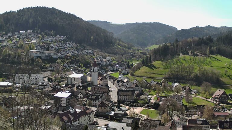 Dieses Bild zeigt eine Webcam-Aufnahme von Ottenhöfen, aufgenommen am Dienstag, den 07.04.2026 um 11:40 Uhr