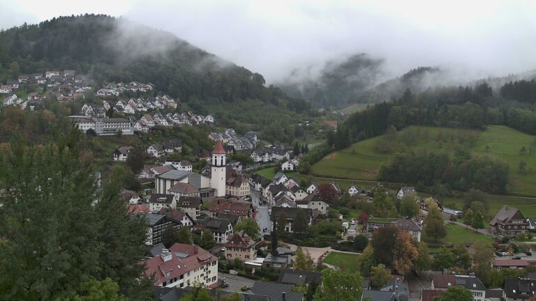 Dieses Bild zeigt eine Webcam-Aufnahme von Ottenhöfen, aufgenommen am Mittwoch, den 21.10.2026 um 11:00 Uhr