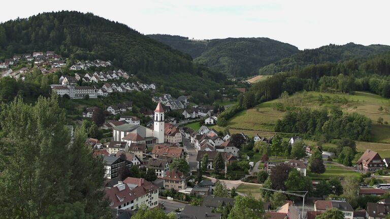 Dieses Bild zeigt eine Webcam-Aufnahme von Ottenhöfen, aufgenommen am Dienstag, den 07.07.2026 um 07:40 Uhr