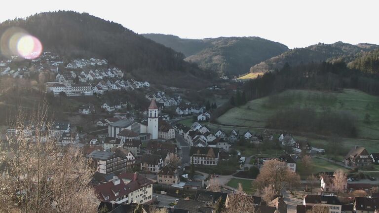 Dieses Bild zeigt eine Webcam-Aufnahme von Ottenhöfen, aufgenommen am Montag, den 02.03.2026 um 08:20 Uhr