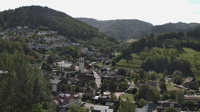 Dieses Bild zeigt eine Webcam-Aufnahme von Ottenhöfen, aufgenommen am Montag, den 21.09.2026 um 12:30 Uhr