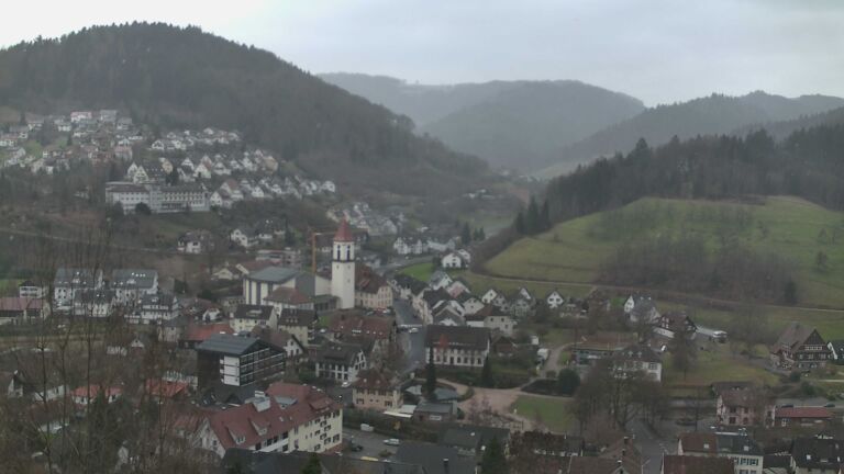 Dieses Bild zeigt eine Webcam-Aufnahme von Ottenhöfen, aufgenommen am Mittwoch, den 24.12.2025 um 12:50 Uhr