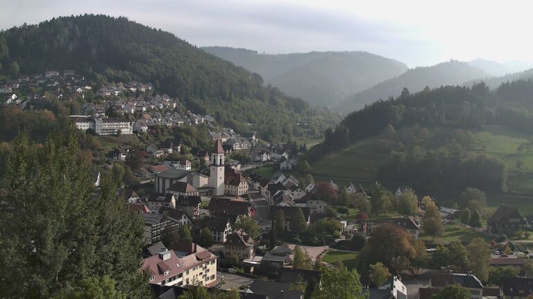 Dieses Bild zeigt eine Webcam-Aufnahme von Ottenhöfen, aufgenommen am Dienstag, den 20.10.2026 um 15:40 Uhr