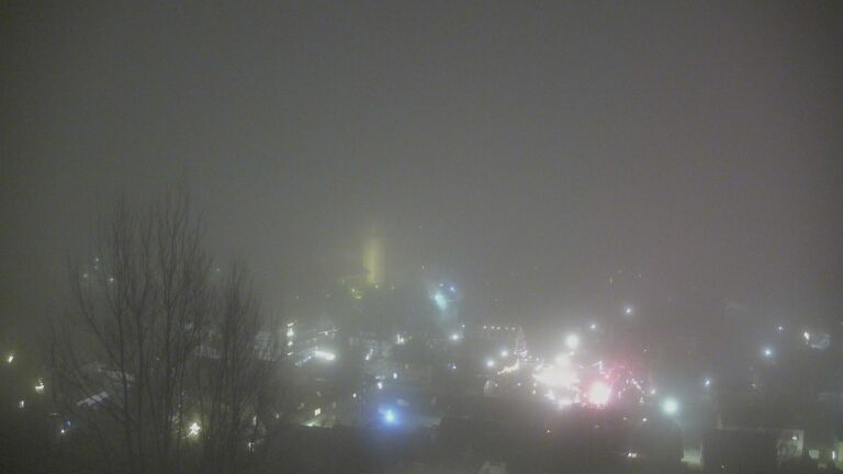 Dieses Bild zeigt eine Webcam-Aufnahme von Ottenhöfen, aufgenommen am Samstag, den 13.12.2025 um 20:10 Uhr