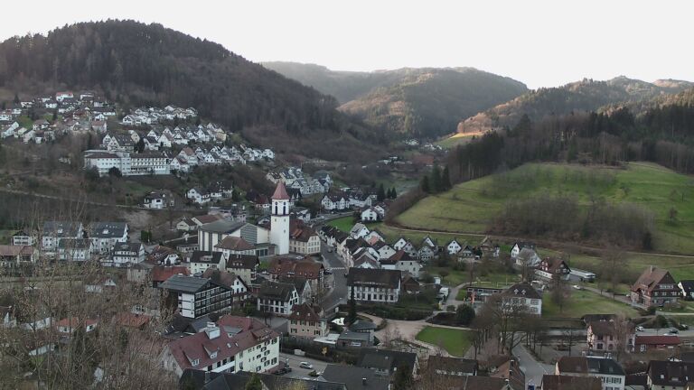 Dieses Bild zeigt eine Webcam-Aufnahme von Ottenhöfen, aufgenommen am Donnerstag, den 05.03.2026 um 07:50 Uhr