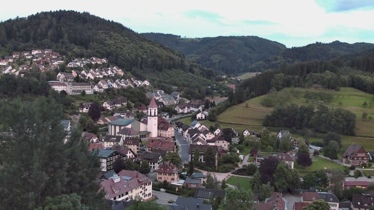 Dieses Bild zeigt eine Webcam-Aufnahme von Ottenhöfen, aufgenommen am Dienstag, den 09.06.2026 um 21:30 Uhr