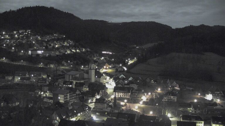 Dieses Bild zeigt eine Webcam-Aufnahme von Ottenhöfen, aufgenommen am Sonntag, den 01.02.2026 um 23:00 Uhr