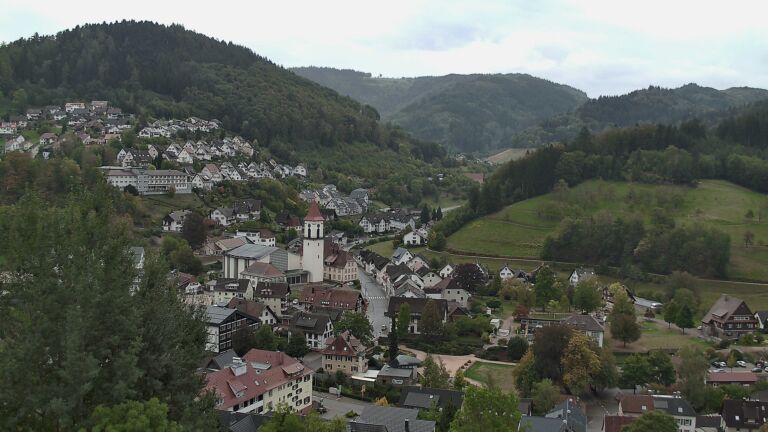 Dieses Bild zeigt eine Webcam-Aufnahme von Ottenhöfen, aufgenommen am Donnerstag, den 01.10.2026 um 11:40 Uhr