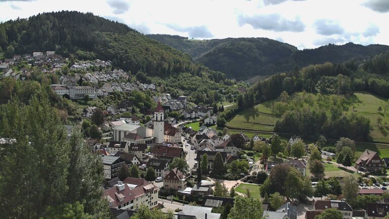 Dieses Bild zeigt eine Webcam-Aufnahme von Ottenhöfen, aufgenommen am Donnerstag, den 17.09.2026 um 12:40 Uhr