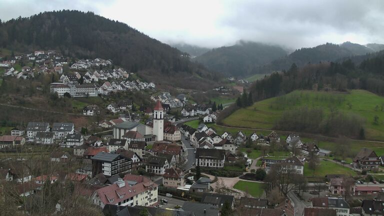 Dieses Bild zeigt eine Webcam-Aufnahme von Ottenhöfen, aufgenommen am Dienstag, den 31.03.2026 um 10:40 Uhr