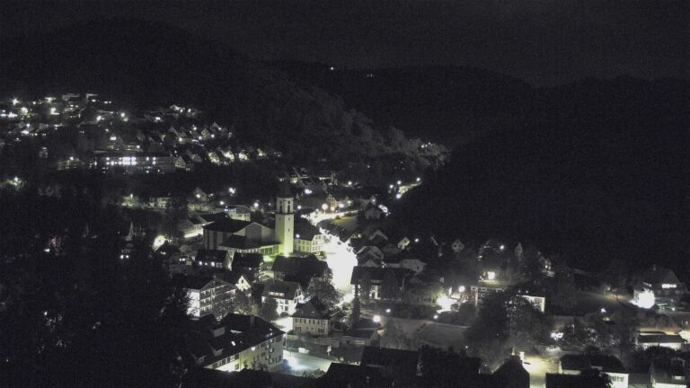 Dieses Bild zeigt eine Webcam-Aufnahme von Ottenhöfen, aufgenommen am Samstag, den 10.10.2026 um 20:20 Uhr