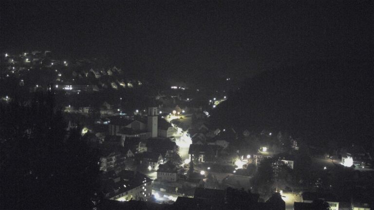 Dieses Bild zeigt eine Webcam-Aufnahme von Ottenhöfen, aufgenommen am Mittwoch, den 21.10.2026 um 01:00 Uhr