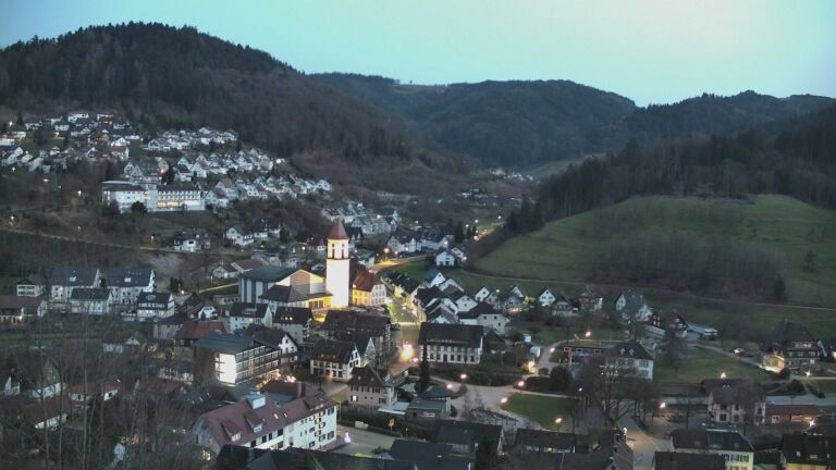 Dieses Bild zeigt eine Webcam-Aufnahme von Ottenhöfen, aufgenommen am Donnerstag, den 05.03.2026 um 18:40 Uhr