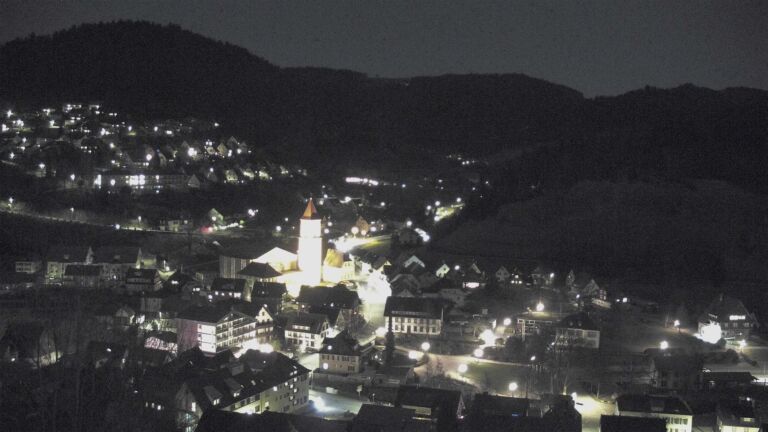 Dieses Bild zeigt eine Webcam-Aufnahme von Ottenhöfen, aufgenommen am Freitag, den 27.02.2026 um 21:30 Uhr