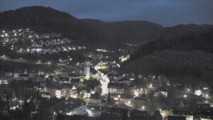 Dieses Bild zeigt eine Webcam-Aufnahme von Ottenhöfen, aufgenommen am Samstag, den 11.04.2026 um 20:50 Uhr