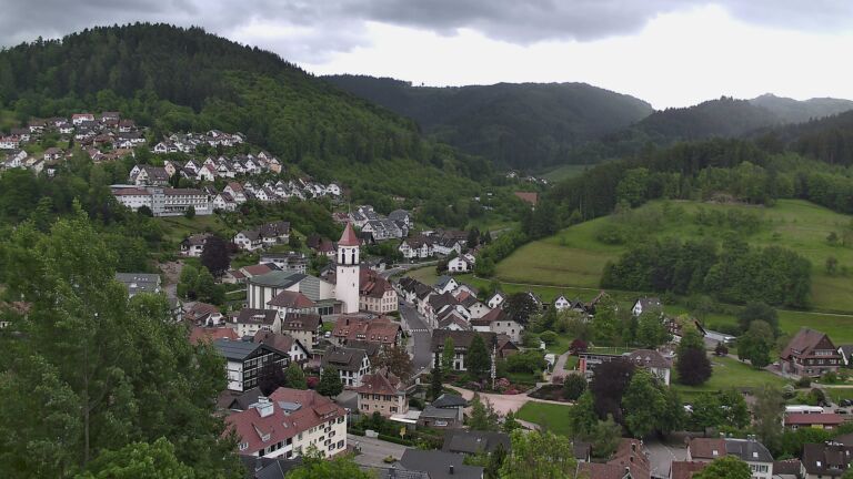 Dieses Bild zeigt eine Webcam-Aufnahme von Ottenhöfen, aufgenommen am Mittwoch, den 20.05.2026 um 14:20 Uhr