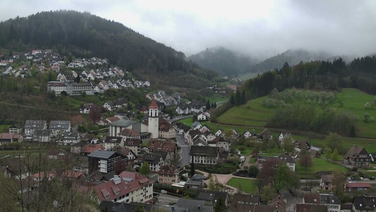 Dieses Bild zeigt eine Webcam-Aufnahme von Ottenhöfen, aufgenommen am Dienstag, den 14.04.2026 um 09:20 Uhr