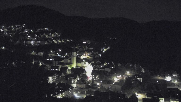 Dieses Bild zeigt eine Webcam-Aufnahme von Ottenhöfen, aufgenommen am Dienstag, den 01.09.2026 um 22:00 Uhr