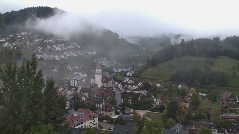 Dieses Bild zeigt eine Webcam-Aufnahme von Ottenhöfen, aufgenommen am Mittwoch, den 14.10.2026 um 07:50 Uhr