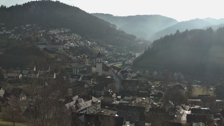 Dieses Bild zeigt eine Webcam-Aufnahme von Ottenhöfen, aufgenommen am Freitag, den 12.12.2025 um 12:50 Uhr