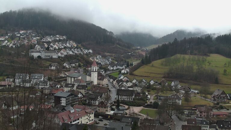 Dieses Bild zeigt eine Webcam-Aufnahme von Ottenhöfen, aufgenommen am Samstag, den 14.02.2026 um 14:00 Uhr