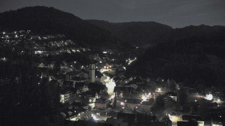 Dieses Bild zeigt eine Webcam-Aufnahme von Ottenhöfen, aufgenommen am Donnerstag, den 24.09.2026 um 23:30 Uhr