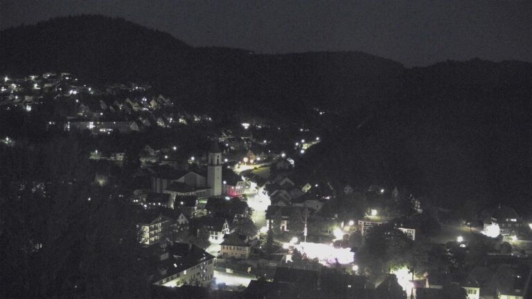 Dieses Bild zeigt eine Webcam-Aufnahme von Ottenhöfen, aufgenommen am Samstag, den 20.06.2026 um 23:00 Uhr